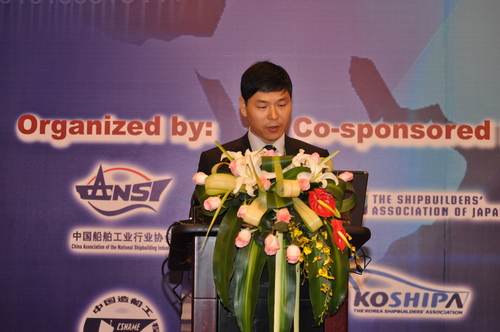 Mr. Limin Yan (China) "Investigation an environment friendly propulsion system for LNG carrier"-1